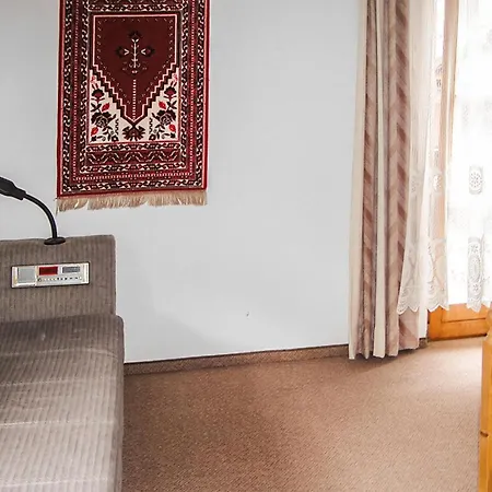 Apartment Attraktive Ferienwohnung Ehrw, Ehrwald